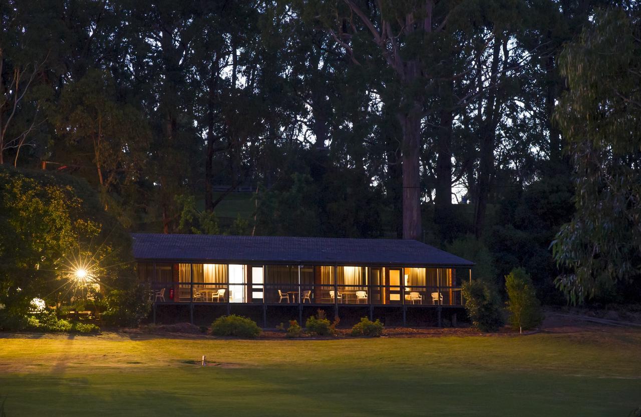 The Stirling Golf Club Motel Bagian luar foto